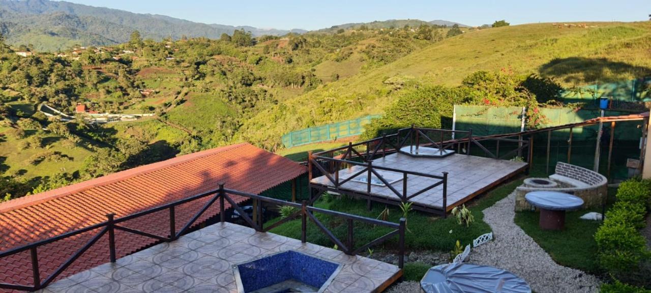 Paraiso Orocay Lodge Екстериор снимка